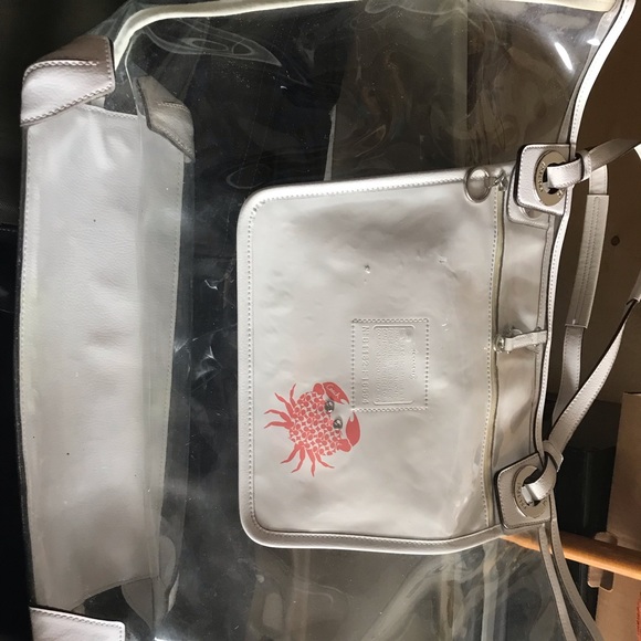 Big Coach Beach Bag - Picture 2 of 4